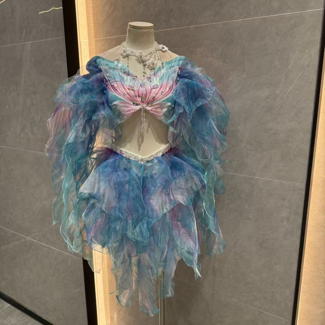 Mermaid Water Dance Skirt Prin - Aquarium & Marine Museum Ums ulasan dan harga